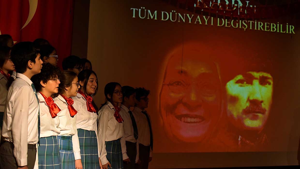 Coşkulu Kutlama-img