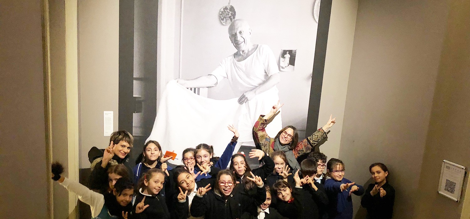 4’ler Picasso’yu Gezdi-img
