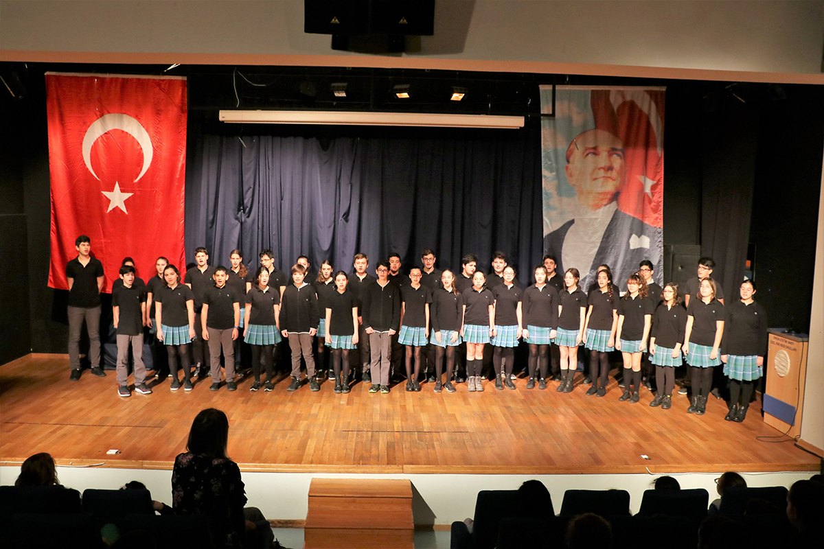 Kahramanlık Destanı Anıldı-img