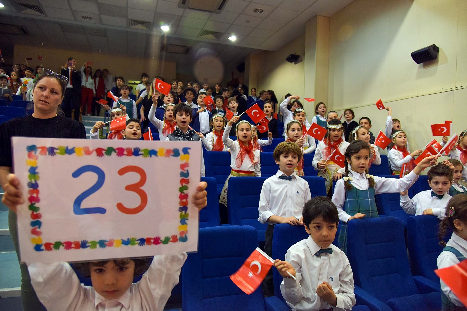23 Nisan Coşkusu-img