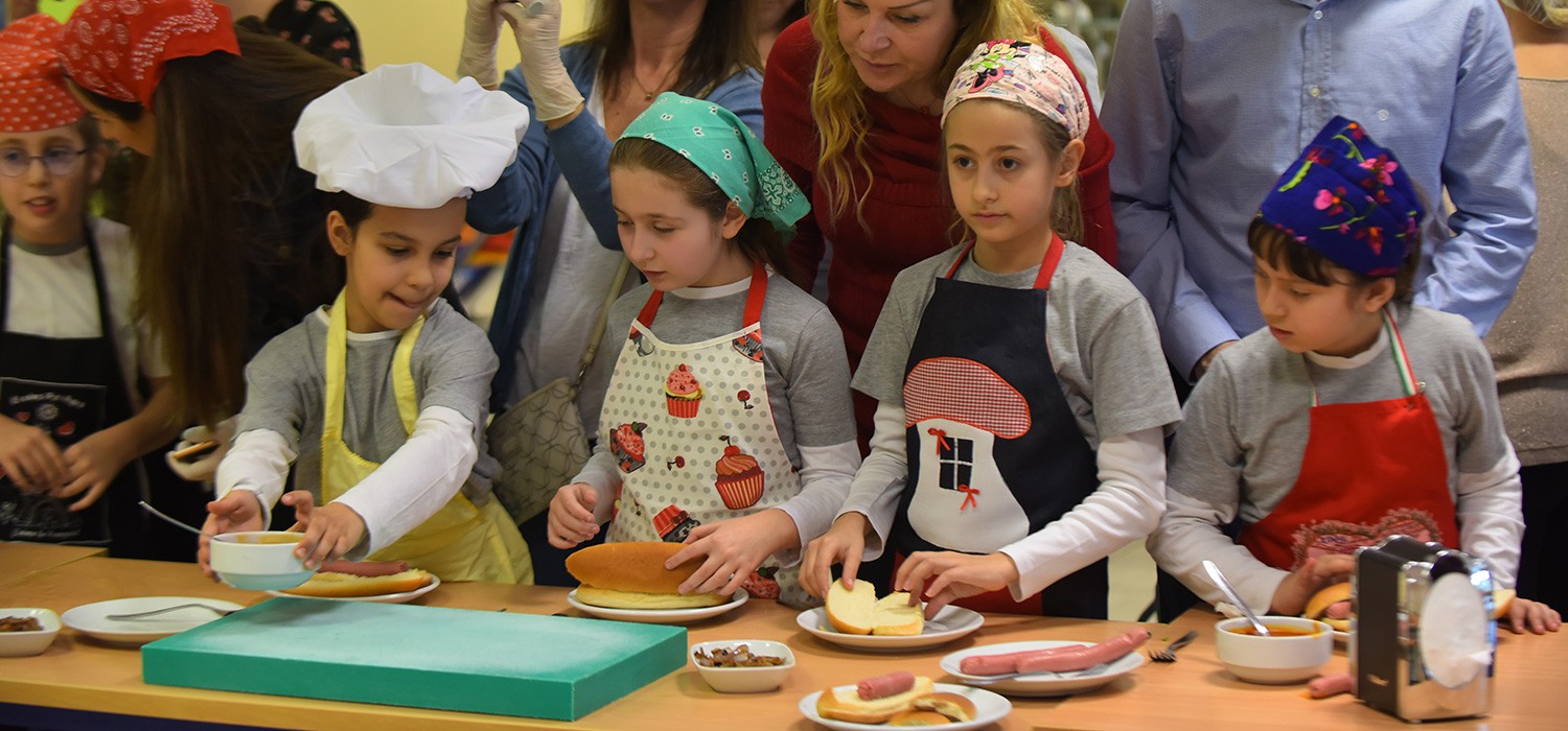 3. Sınıflarımız Aileleriyle Birlikte Yemek Yaptı-img