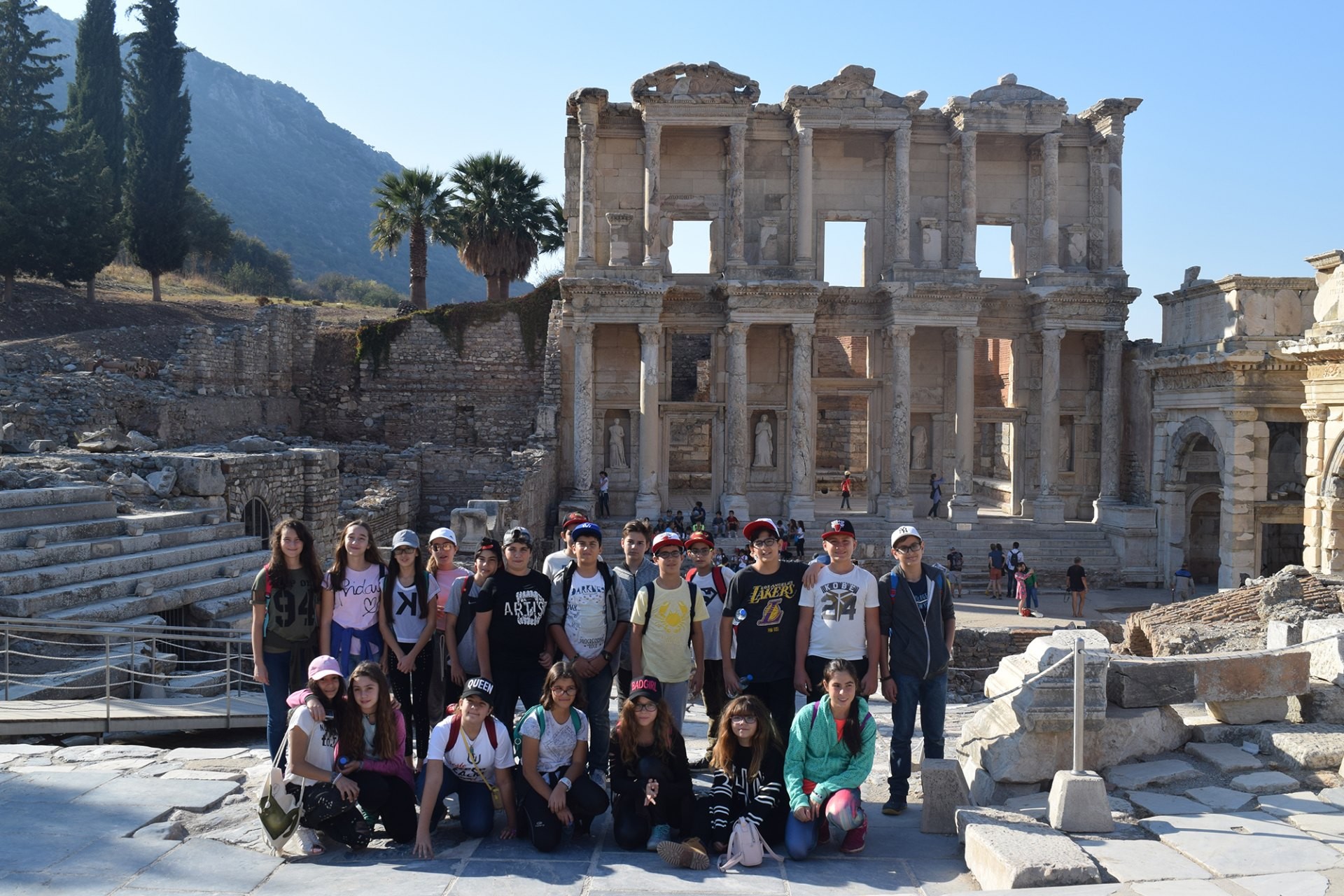 7. Sınıflar Efes’te-img