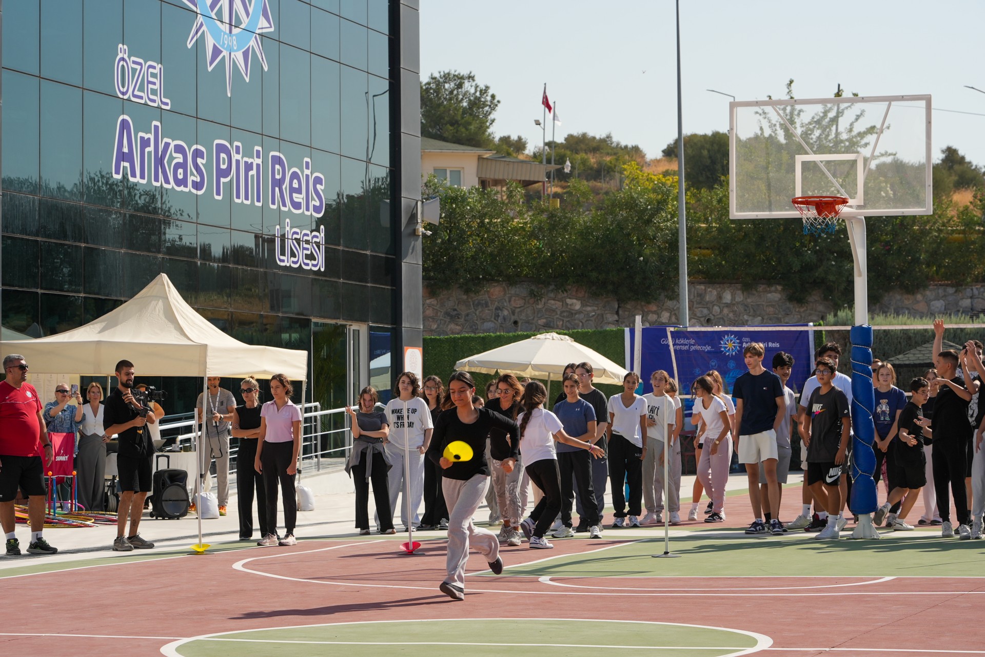 Özel Arkas Piri Reis Anadolu Lisesinde Spor Şenliği-img