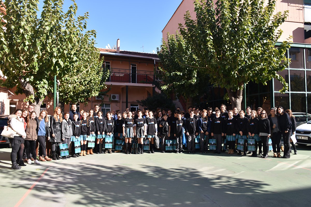 Saint-Joseph’te Buluşma-img
