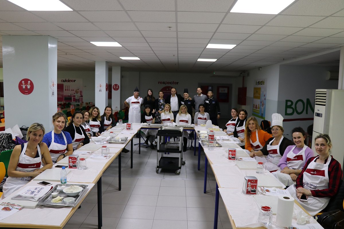Anneler Yaptı Çocuklar Yedi-img